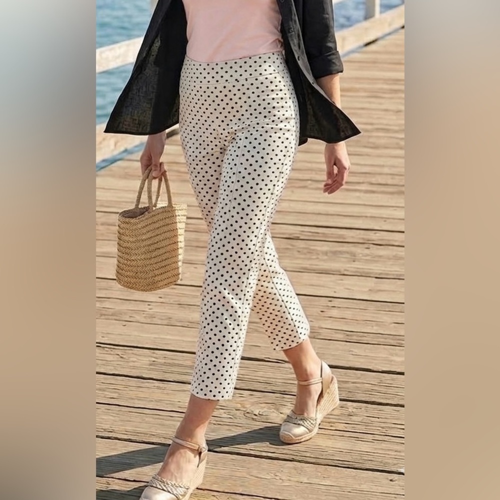 Jules & Leopold white with black Polka Dots capris